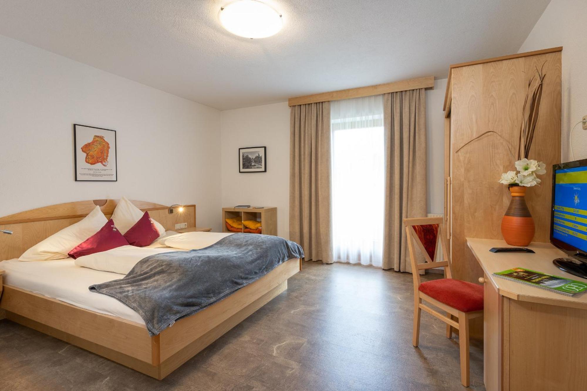 Appartements Am Burgsee Ladis Exterior foto